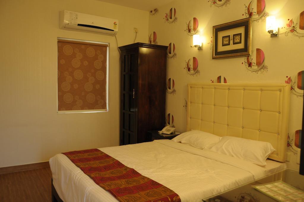 Hotel Executive Inn Vijayawada Bagian luar foto