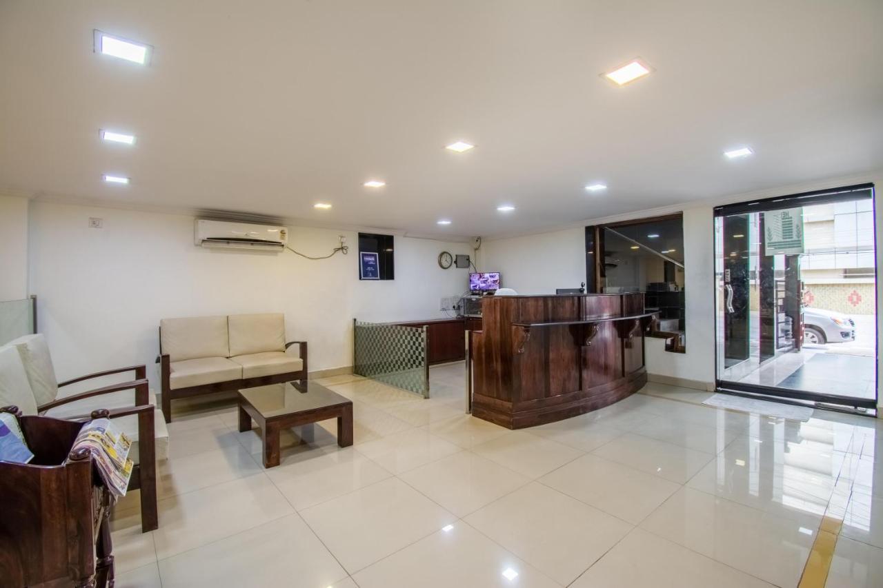 Hotel Executive Inn Vijayawada Bagian luar foto