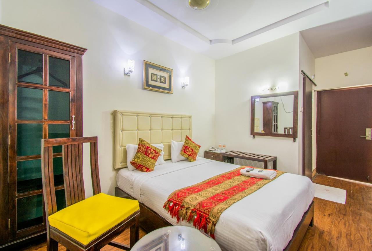 Hotel Executive Inn Vijayawada Bagian luar foto